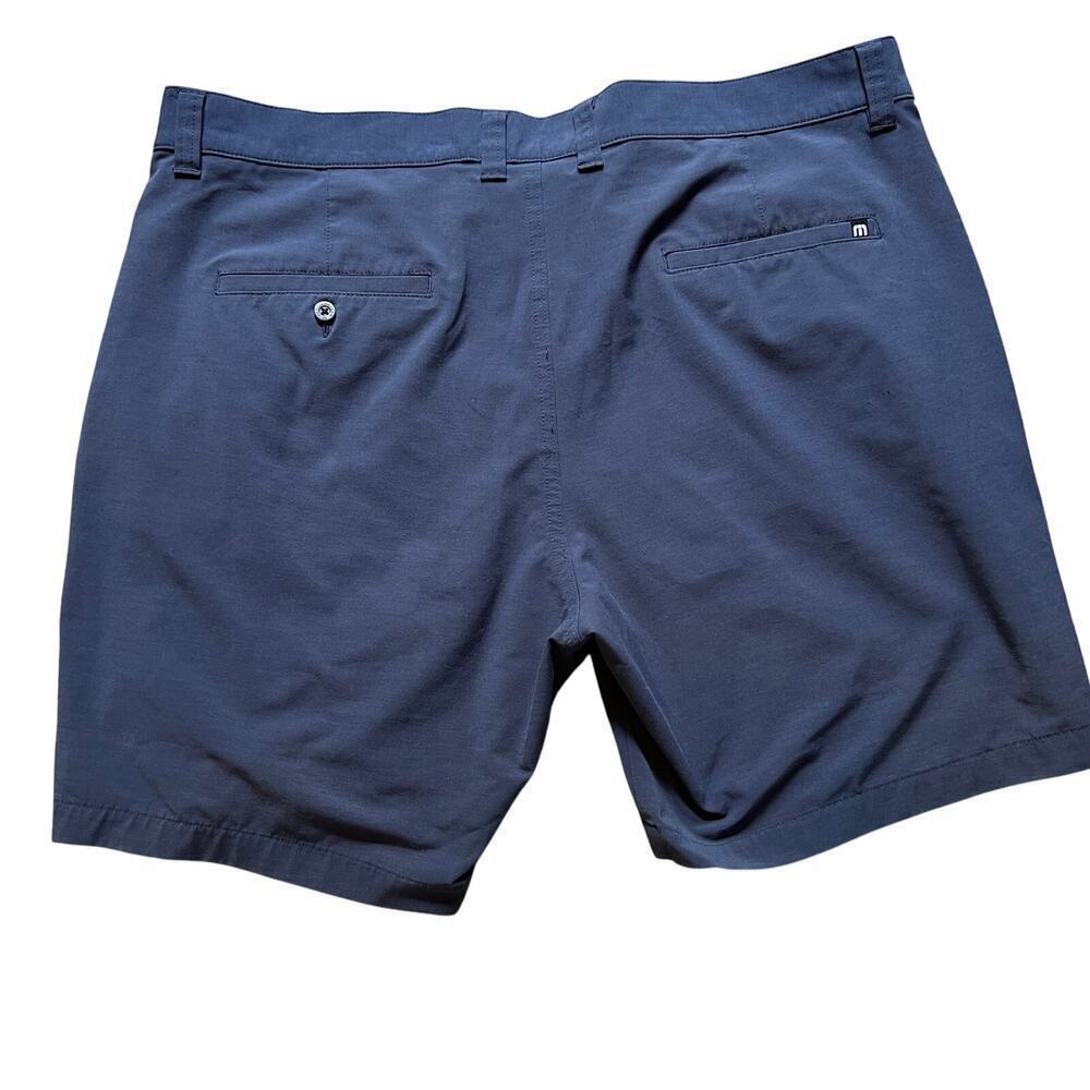 Travis Mathew Wanderlust Men's Short.  Indigo Blue.  Size 40 - Picture 2 of 8
